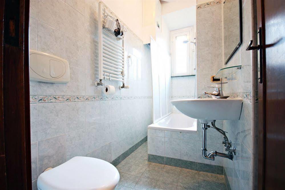 Affittacamere San Pietro Resort Rome Buitenkant foto